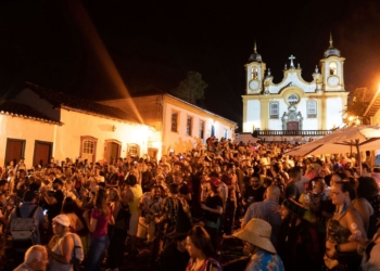 Tiradentes anuncia programação do carnaval 2024