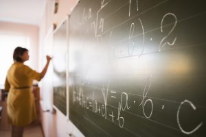 Mariana abre edital para contratações temporárias na educação Mariana abre edital para contratações temporárias na educação