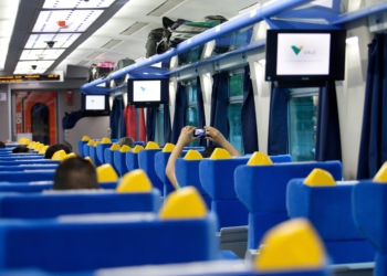 Trem de Passageiros da Vale exibe filmes produzidos por moradores vizinhos à ferrovia