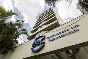 AeC oferece 550 vagas de emprego em Belo Horizonte