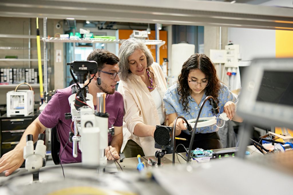 Universidade pública oferece 160 vagas em cursos superiores de engenharia