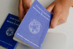 Belo Horizonte: confira 150 vagas para recepcionista atendente, 100 de fiscal de loja e 500 de operador de telecobrança