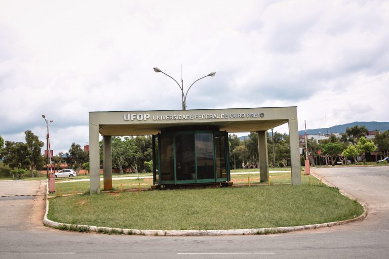 Greve na UFOP deve iniciar na próxima segunda-feira (15)