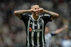“Escrevi meu nome na história”, diz Guilherme Arana em despedida do Atlético "Escrevi meu nome na história", diz Guilherme Arana em despedida do Atlético