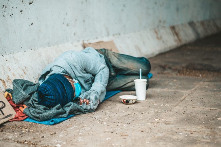 Novo Projeto de Lei em Itabirito institui nova política para moradores de rua