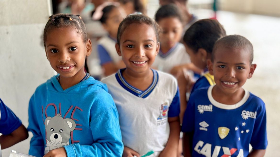 Programa Mariana Sorridente e UFMG unem esforços para promover saúde bucal nas escolas