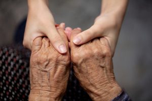 Importância do Cuidado com a População Idosa: Um Imperativo para o Bem-Estar Nacional Importância do Cuidado com a População Idosa: Um Imperativo para o Bem-Estar Nacional