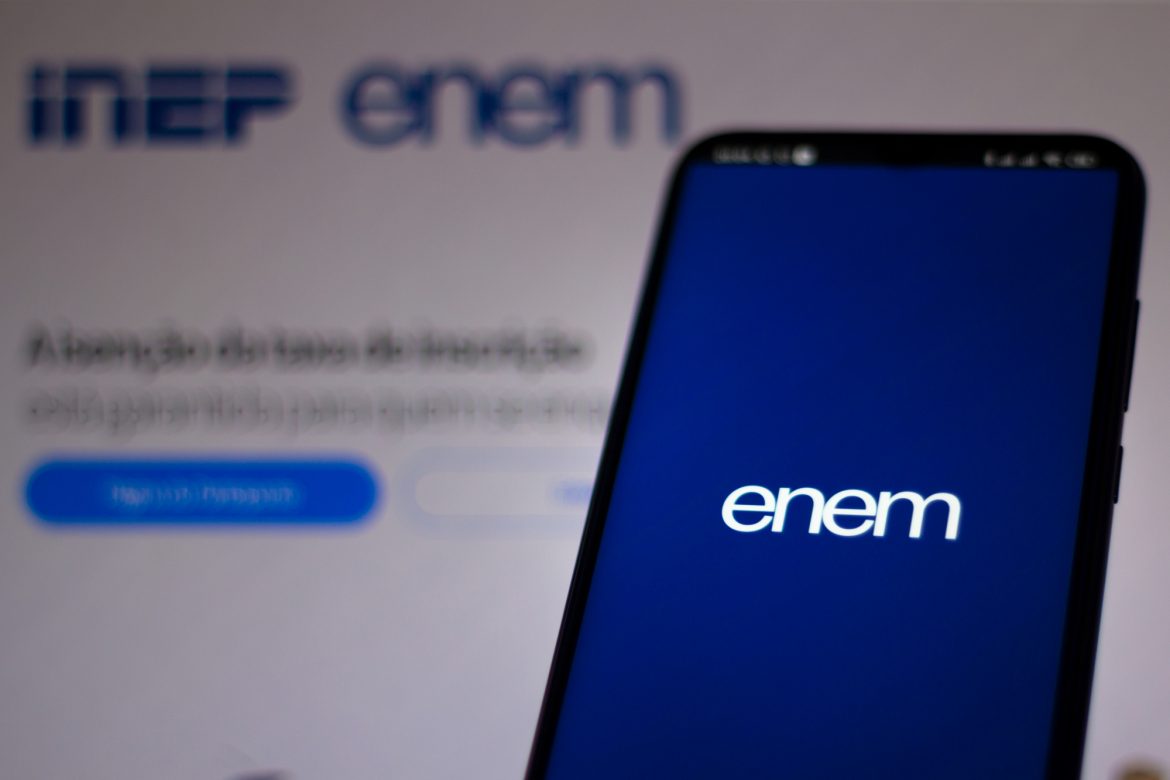 Inscrições abertas para Cursinho Pré-ENEM gratuito em Ouro Preto