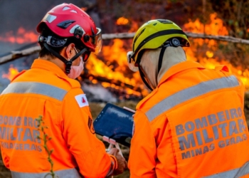 Bombeiros de MG realizam três concursos públicos com salários de até R$ 11 mil