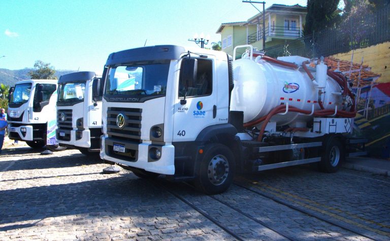 Prefeitura de Itabirito investe R$2,7 milhões em veículos para saneamento