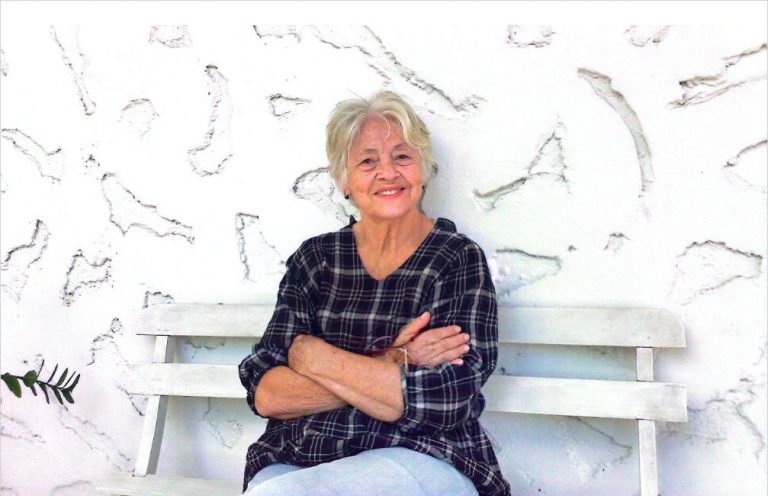 Poetisa mineira Adélia Prado vence os Prêmios Camões e Machado de Assis em 2024