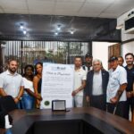 Itabirito: vereador Márcio Juninho celebra entrega de Certidões de Regularização Fundiária para moradores do bairro Água Limpa