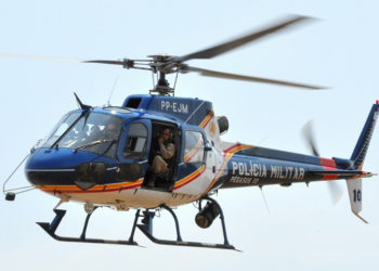 PM de Ouro Preto realiza buscas de helicóptero por suspeito que fugiu para área de mata