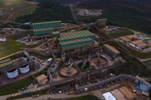 Samarco produz 9,7 milhões de toneladas de pelotas e finos de minério de ferro em 2024, maior volume desde a retomada 