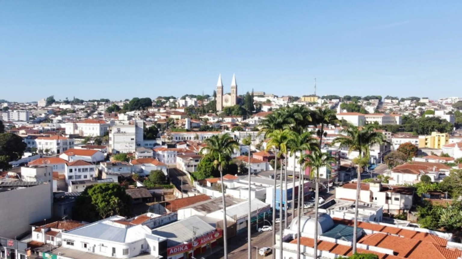 Prefeitura de Guaxupé/MG abre 51 vagas em novo processo seletivo Prefeitura de Guaxupé/MG abre 51 vagas em novo processo seletivo