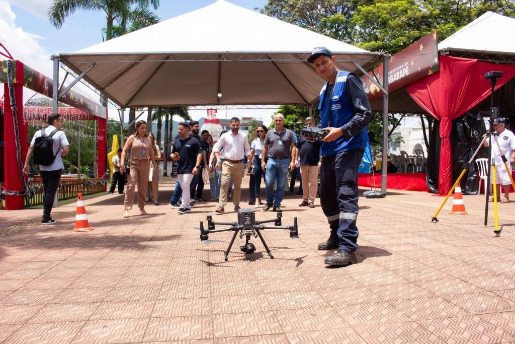 Minas Gerais lidera uso de drones no enfrentamento ao Aedes aegypti Minas Gerais lidera uso de drones no enfrentamento ao Aedes aegypti