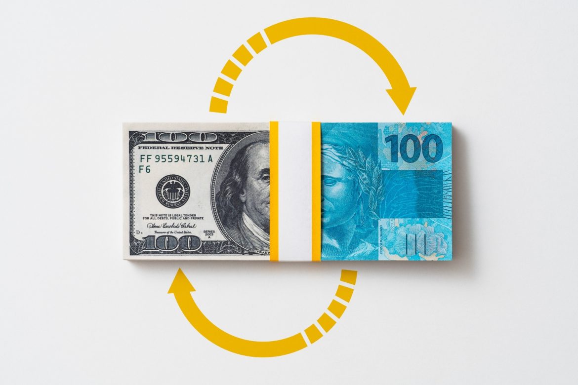 Faça aqui a cotação do dólar hoje