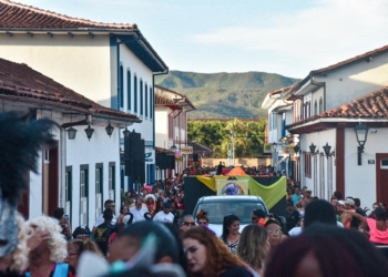 Mariana abre cadastro para blocos e ambulantes no Carnaval 2025