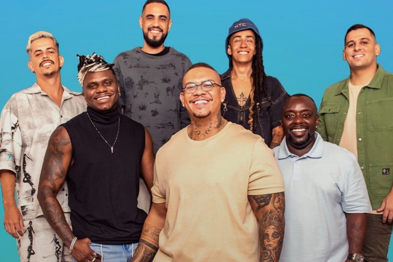 Carnaval: Di Propósito fará show na Praça Tiradentes, em Ouro Preto, após o bloco Vermrelho i Branco