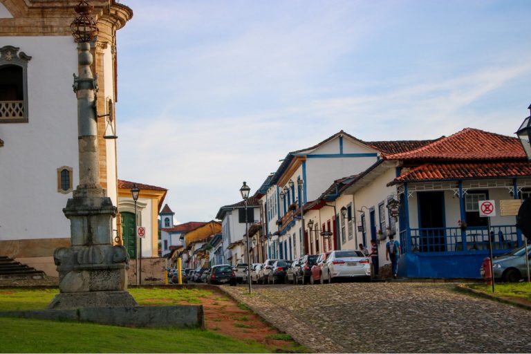 Mariana tem final de semana cultural com exposições, feira e celebração de Santa Rita Durão