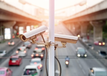 Uma nova era da fiscalização: como câmeras e inteligência artificial (IA) estão transformando o trânsito no Brasil