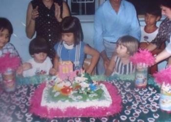 Memórias de um parabéns à moda antiga: onde está a magia das festas de aniversário que perdemos?