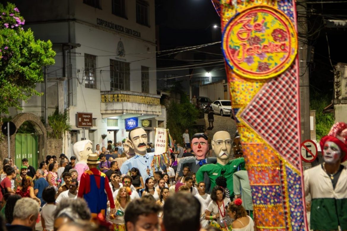 Programação do Carnaval 2025 de Itabirito tem shows e trios elétricos