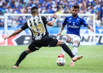 Erro no VAR? Cruzeiro solicita revisão de lance e exige esclarecimentos da comissão de arbitragem