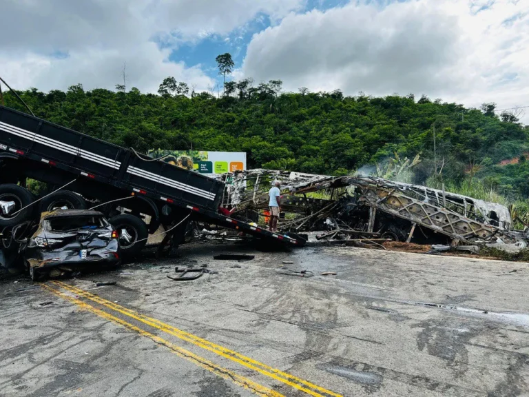 Defesa de motorista questiona exame toxicológico e apresenta novo laudo no caso da tragédia na BR-116 que matou 41 pessoas