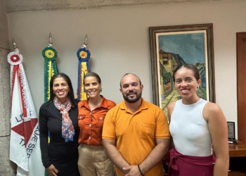 Câmara recebe representantes da Associação Cajazeiras de Itabirito