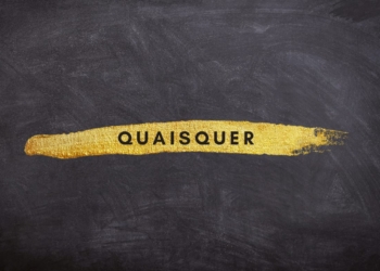 A singularidade da única palavra da língua portuguesa que tem o plural no meio