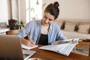 Sebrae oferece mais de 11 mil vagas em cursos gratuitos online exclusivos para mulheres