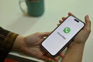 WhatsApp vai permitir postar músicas do Spotify no Status, lembrando o antigo MSN WhatsApp vai permitir postar músicas do Spotify no Status, lembrando o antigo MSN