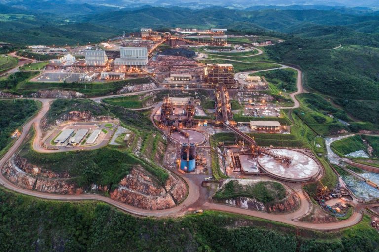 Anglo American abre mais de 70 vagas para operação de equipamentos
