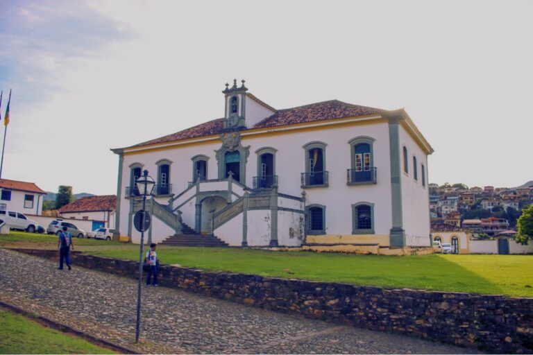 Abertas as inscrições para concurso público da Câmara Municipal de Mariana