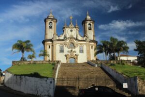 Mais de 700 vagas são abertas em MG no curso gratuito de capacitação na área turística Mais de 700 vagas são abertas em MG no curso gratuito de capacitação na área turística