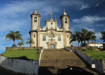 Mais de 700 vagas são abertas em MG no curso gratuito de capacitação na área turística