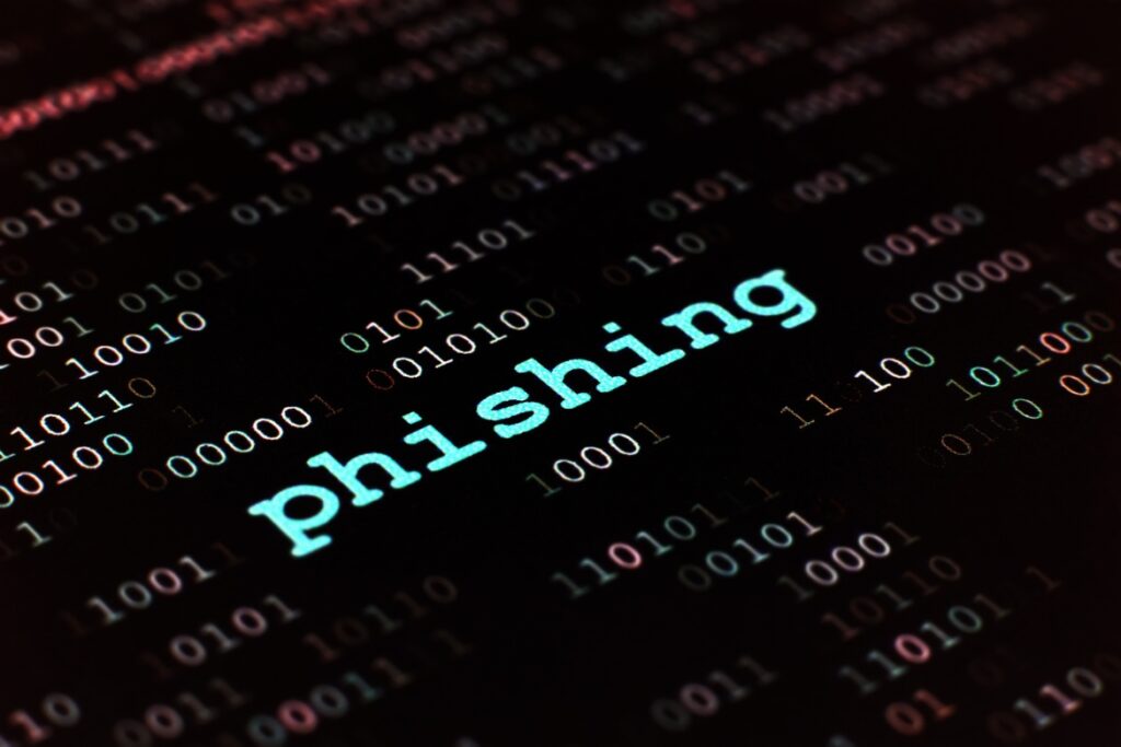 Phishing: como identificar e se proteger de fraudes digitais Phishing: como identificar e se proteger de fraudes digitais