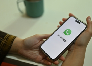 WhatsApp testa recursos para chamadas com câmera e microfone desligados; veja novidades