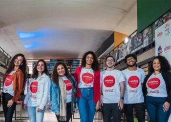 Instituto Coca-Cola Brasil oferece 15 mil vagas em curso gratuito para jovens em busca do primeiro emprego