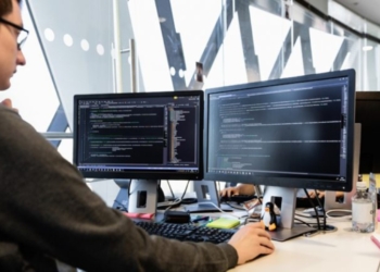 Microsoft oferece cursos gratuitos em Inteligência Artificial e Engenharia de Dados com certificação reconhecida