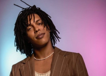 Mineiro Raphael Elias interpretará Djavan em novo musical brasileiro; veja detalhes