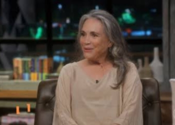 Regina Duarte fala sobre carreira e reconciliação com a Globo em entrevista ao ‘Conversa com Bial’