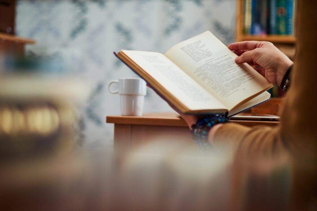 Dia Mundial do Livro: a trajetória do livro e sua importância como elo entre a humanidade e o conhecimento Dia Mundial do Livro: a trajetória do livro e sua importância como elo entre a humanidade e o conhecimento