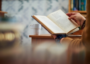 Dia Mundial do Livro: a trajetória do livro e sua importância como elo entre a humanidade e o conhecimento