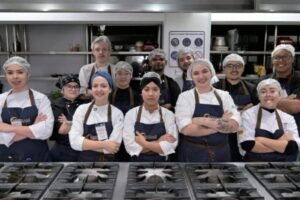 Nestlé abre 1.200 vagas em curso gratuito de gastronomia para jovens de todo o Brasil Nestlé abre 1.200 vagas em curso gratuito de gastronomia para jovens de todo o Brasil
