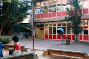 USP avalia encerrar licenciaturas em Linguística, Latim e Grego por baixa demanda USP avalia encerrar licenciaturas em Linguística, Latim e Grego por baixa demanda