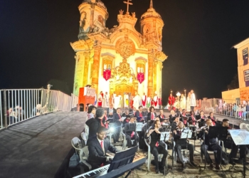 Sermão do Mandatum emociona fiéis em Ouro Preto durante celebração da Semana Santa