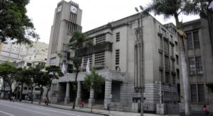 Prefeitura de Belo Horizonte abre concurso com 582 vagas na área da saúde Prefeitura de Belo Horizonte abre concurso com 582 vagas na área da saúde