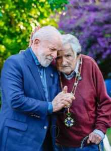 Lula cancela viagem a Mariana após morte de Pepe Mujica Lula cancela viagem a Mariana após morte de Pepe Mujica